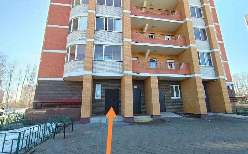 Сдам торговое помещение 88 м² в ЖК Кучино. ОТДЕЛЬНЫЙ ВХОД. Конкуренции нет! фото