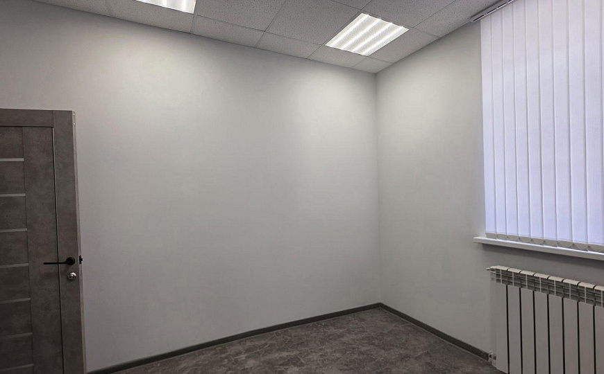 Сдам торгово-офисное помещение, 74,1 м² фото