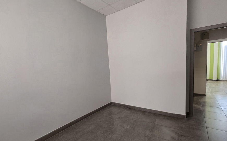 Сдам торгово-офисное помещение, 74,1 м² фото