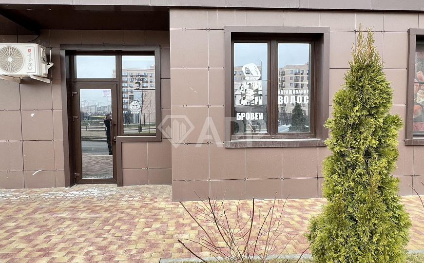 Сдаю торговое помещение, 43,5 м² с ремонтом  фото