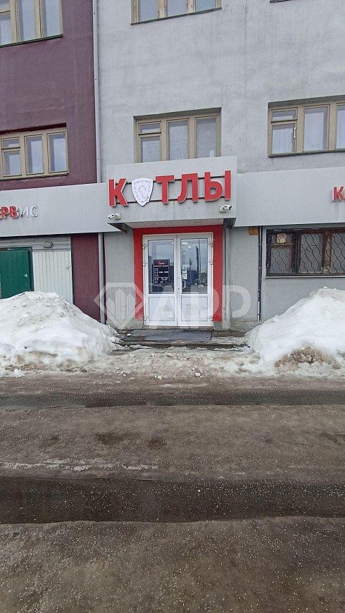 Сдам торговую площадь на 1 линии, 90 м² фото