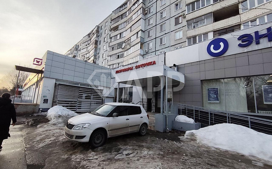 Сдаю 94 м² на высоком трафике! фото