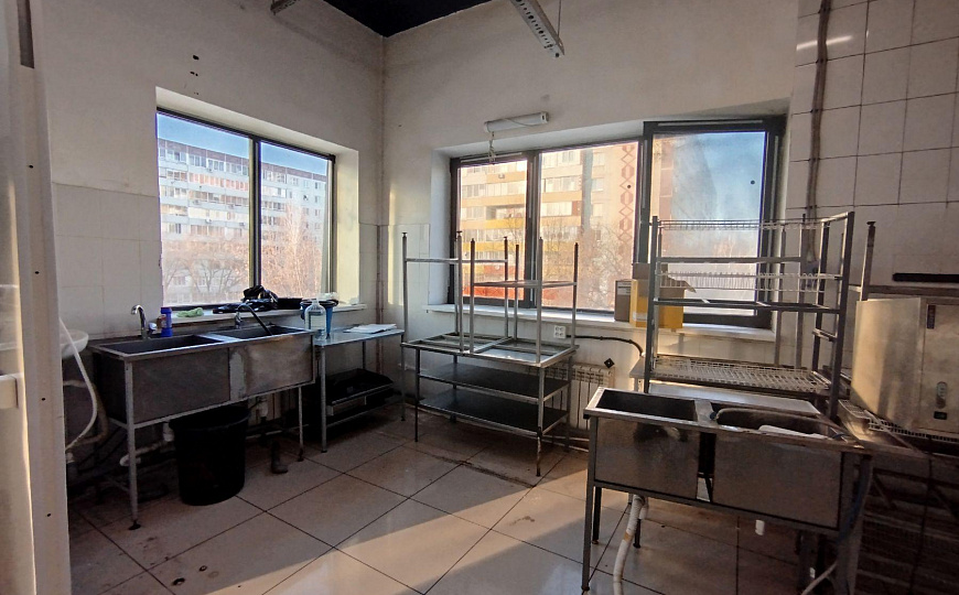 Сдам отдельно стоящее здание, 540 м² фото