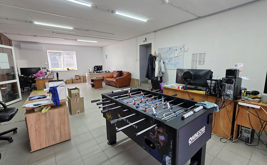 Сдам офисное помещение 133 м² фото