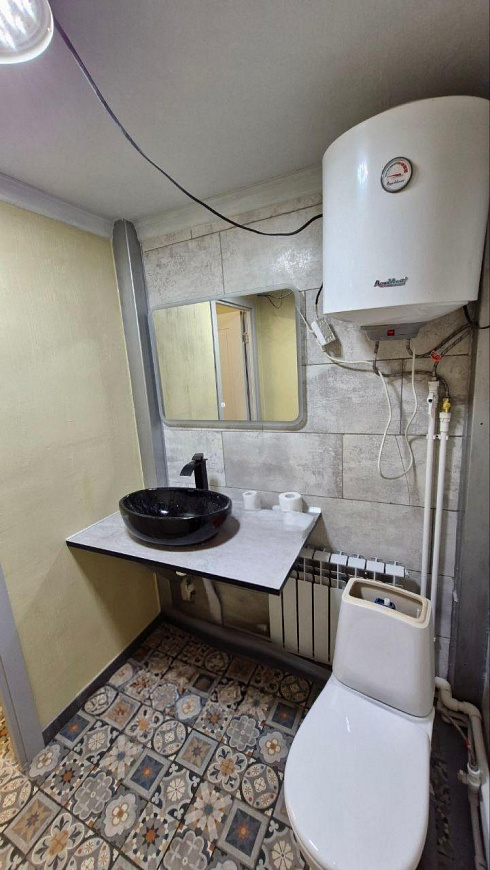 Помещение с антресолью и вторым светом 95 м² в центре Самары фото