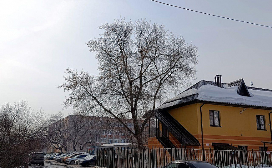 Отдельно стоящее здание 224 м² фото