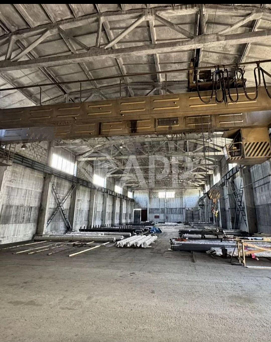 Производственная база с железнодорожным тупиком, 1500 м² фото