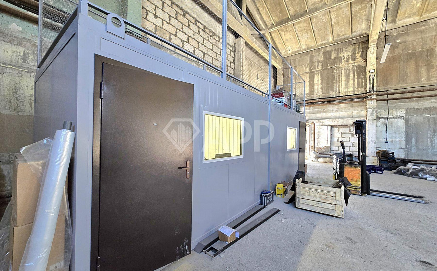 Производственная база с железнодорожным тупиком, 1500 м² фото