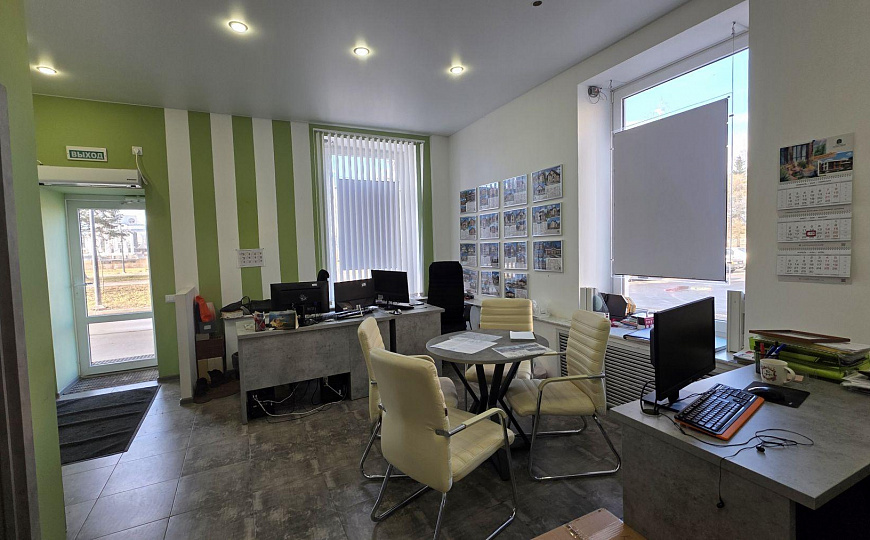 Сдам торгово-офисное помещение, 74,1 м² фото