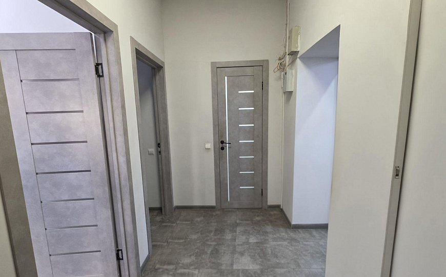 Сдам торгово-офисное помещение, 74,1 м² фото