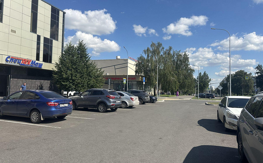 Продается недвижимость  1200 м² фото
