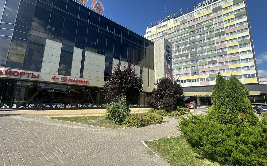 Продается недвижимость  1200 м² фото