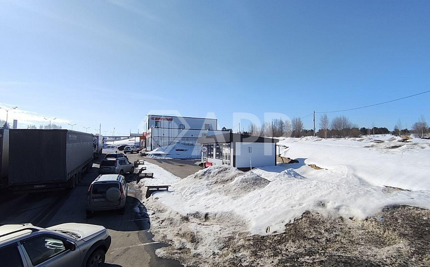 Сдаю 66 м² на высоком трафике! фото