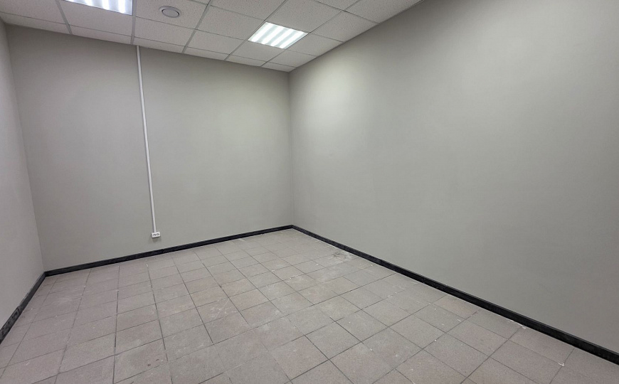 Сдам торговые помещения от 95,7 м² фото