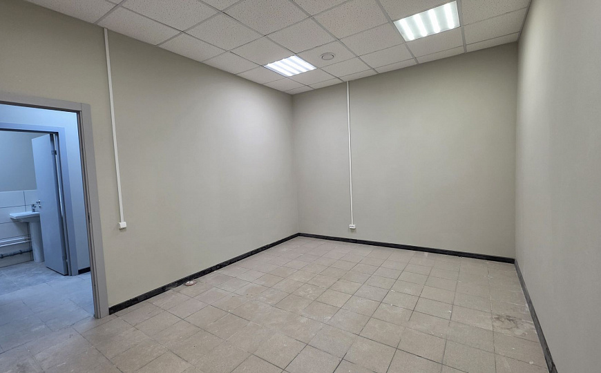 Сдам торговые помещения от 95,7 м² фото