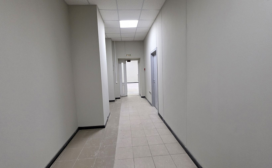 Сдам торговые помещения от 95,7 м² фото