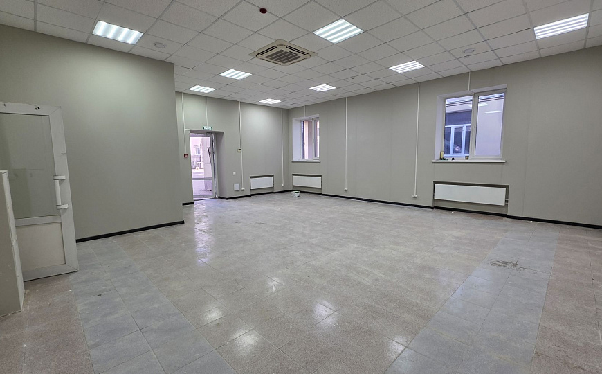 Сдам торговые помещения от 95,7 м² фото