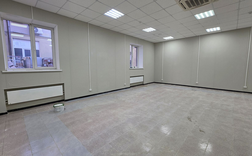 Сдам торговые помещения от 95,7 м² фото