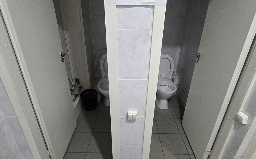 Сдам офисное помещение в оживленном районе фото