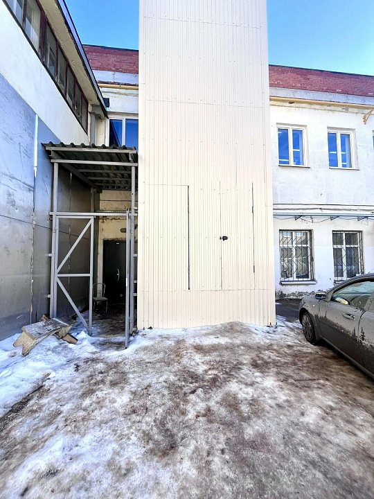 Сдаётся тёплый склад в центре Ижевска, 30м², свой вход фото