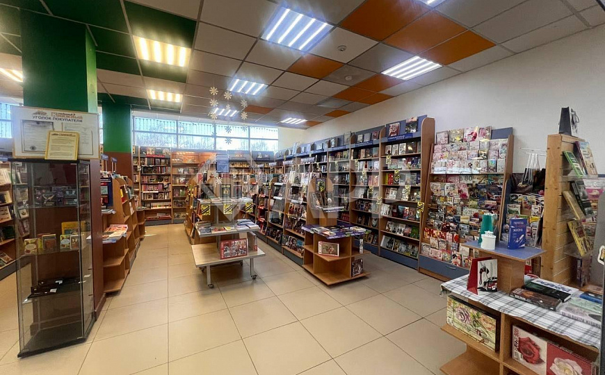 Сдаю помещение в торговом центре, 124м² фото