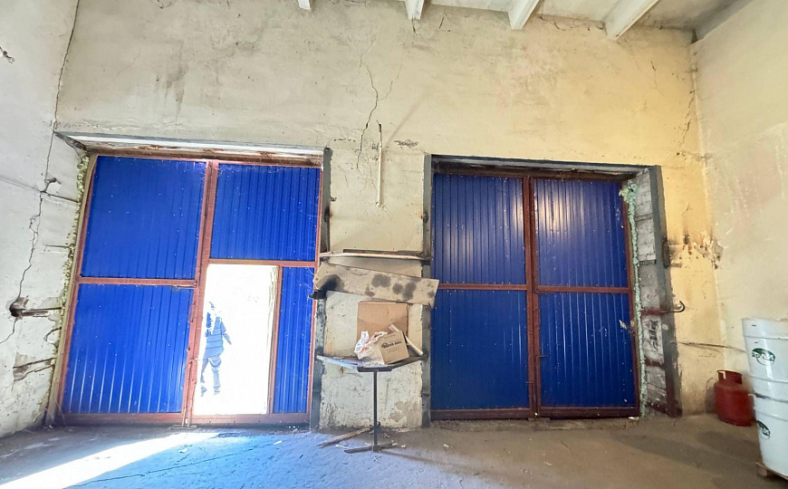 Грузовой автосервис, склад, 108 м2 фото