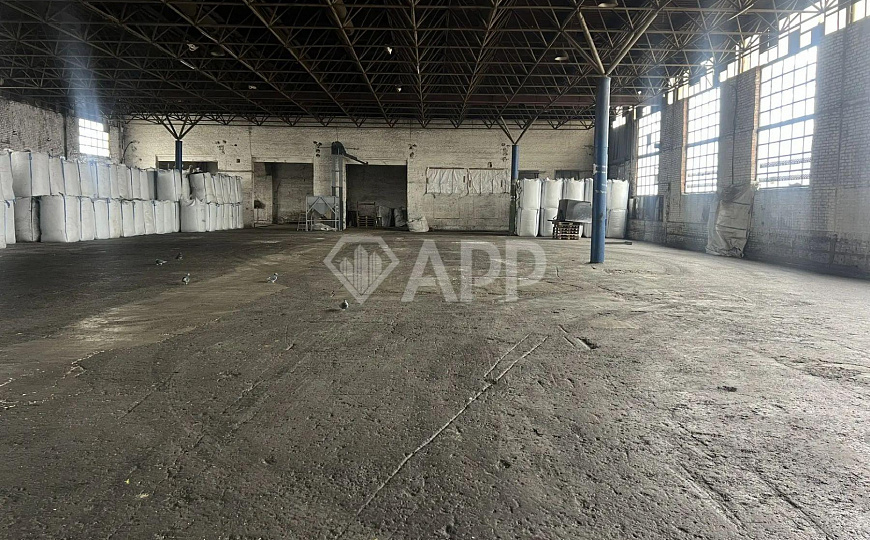Сдам помещение свободного назначения, 2 080 м² фото