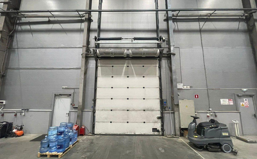 Склад класса А, 1000 м². Высота 12,5 м. 6 км от МКАД.  фото