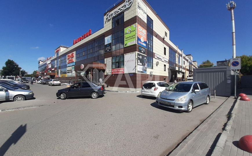 Торговые площади в ТЦ "Амурский" 12-24 м2 фото