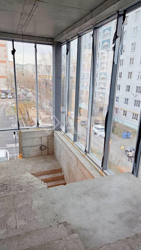 Помещение 550м² с парковкой фото