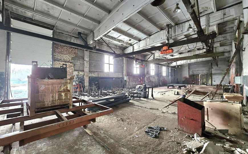 Производственное помещение, 700 м² фото