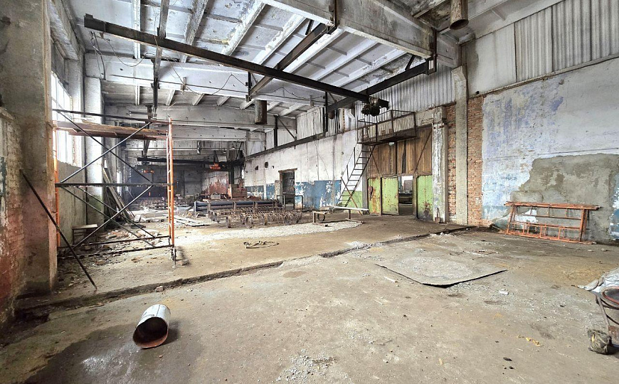 Производственное помещение, 700 м² фото