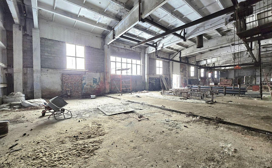 Производственное помещение, 700 м² фото