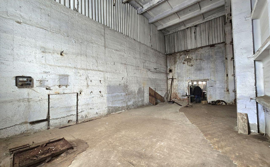 Производственное помещение, 700 м² фото