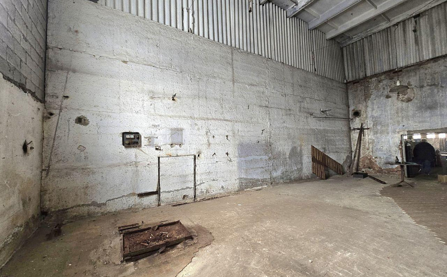 Производственное помещение, 700 м² фото