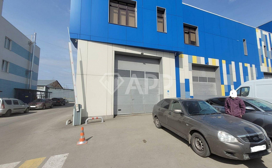  Сдам в аренду склад под фулфилмент 212м². Потолок 5 м. Теплое. Въезд Газели.  фото