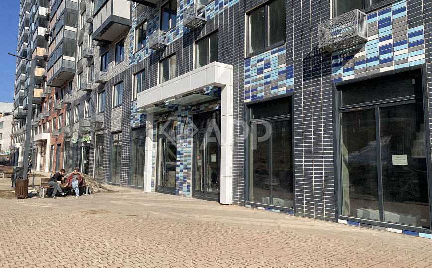 Сдам торговое помещение, 54,2 м² фото