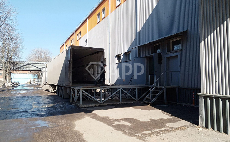 Сдам складское помещение, 388 м² фото