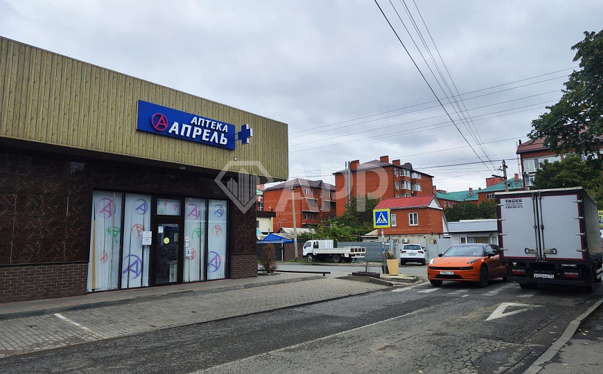 Сдаю 1 этаж 1 линия с ремонтом  60 м² фото