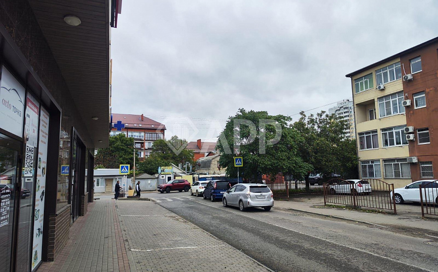 Сдаю 1 этаж 1 линия с ремонтом  60 м² фото