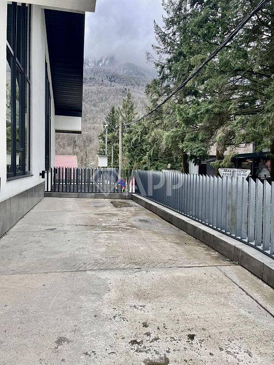 Сдам на Красной поляне здание 713 м² фото