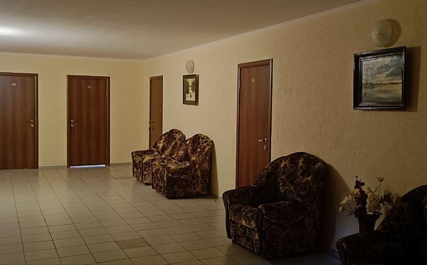 Продаётся гостиница (с.Чардым) фото