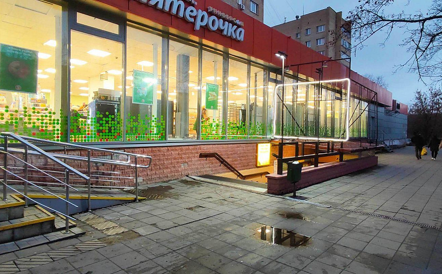 Сдам торговое помещение, 900 м² , цоколь, Балашиха фото