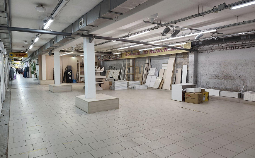 Сдам торговое помещение, 900 м² , цоколь, Балашиха фото