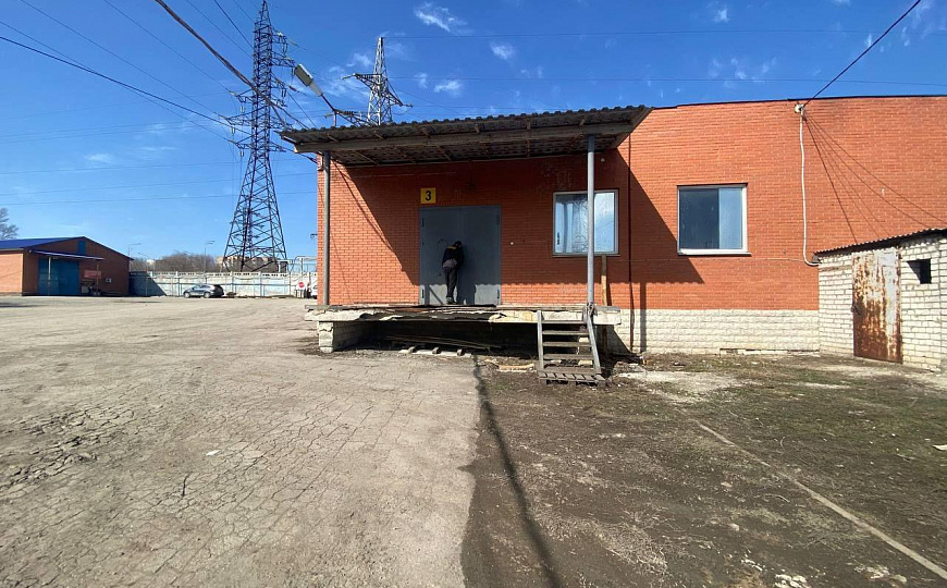 Помещение свободного назначения 430 м2 фото