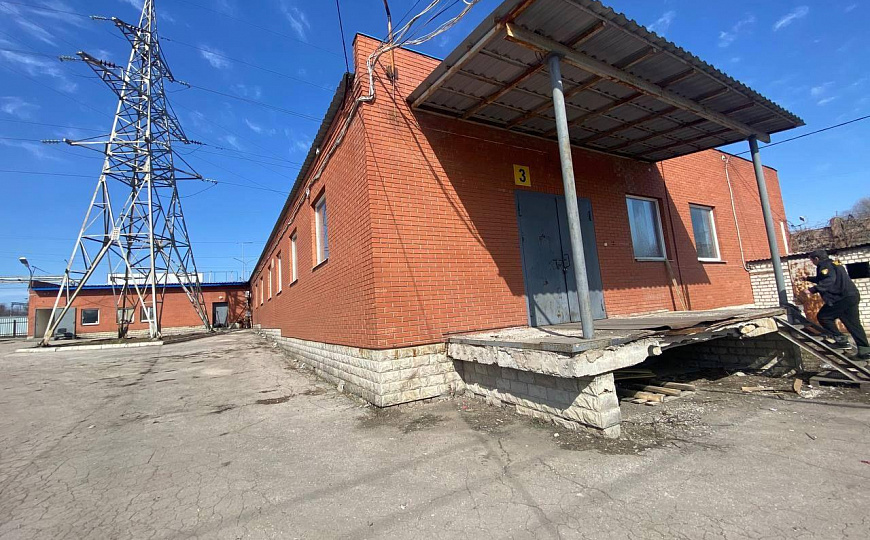 Помещение свободного назначения 430 м2 фото