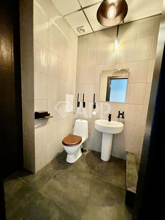 Продается здание на Красной поляне 713 м² фото