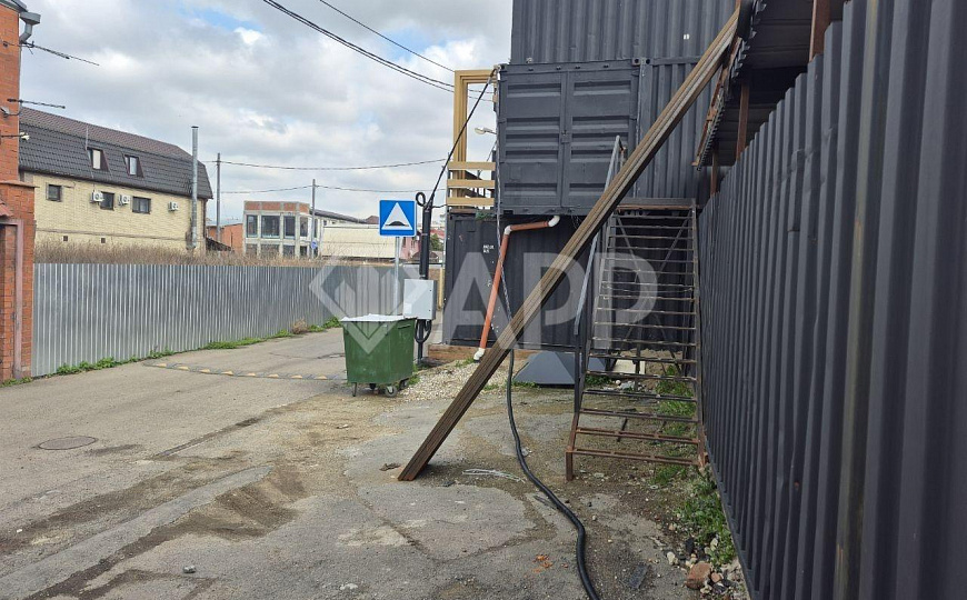 Сдаю помещение свободного назначения, 300 м² фото