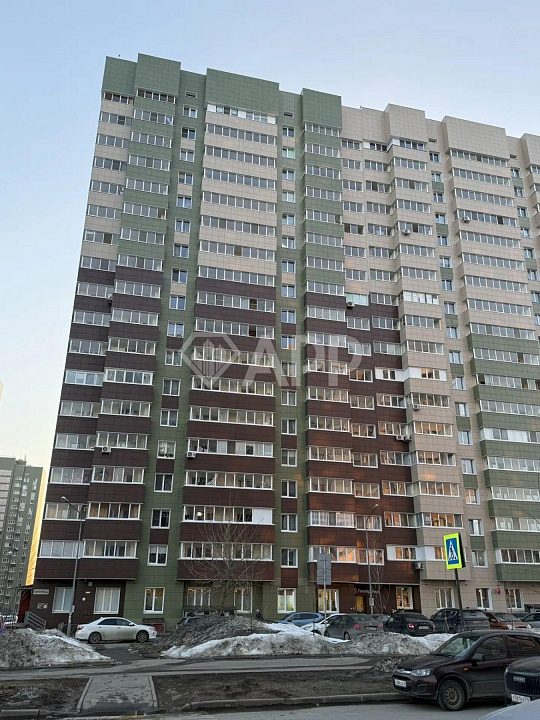 Сдаю 83 м² на трафике! фото