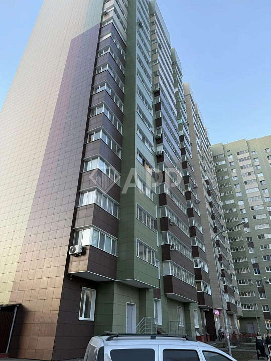 Сдаю 83 м² на трафике! фото